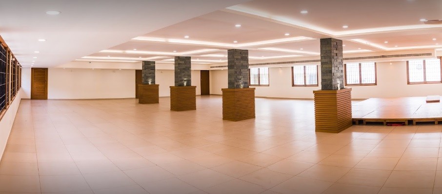 Em El Em Kalyana Mandapam main hall interior and seating view 3