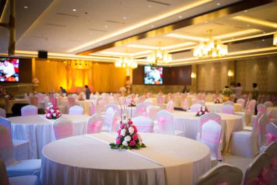 Raja Muthiah Hall South Indian mandapam interior and stage view 2